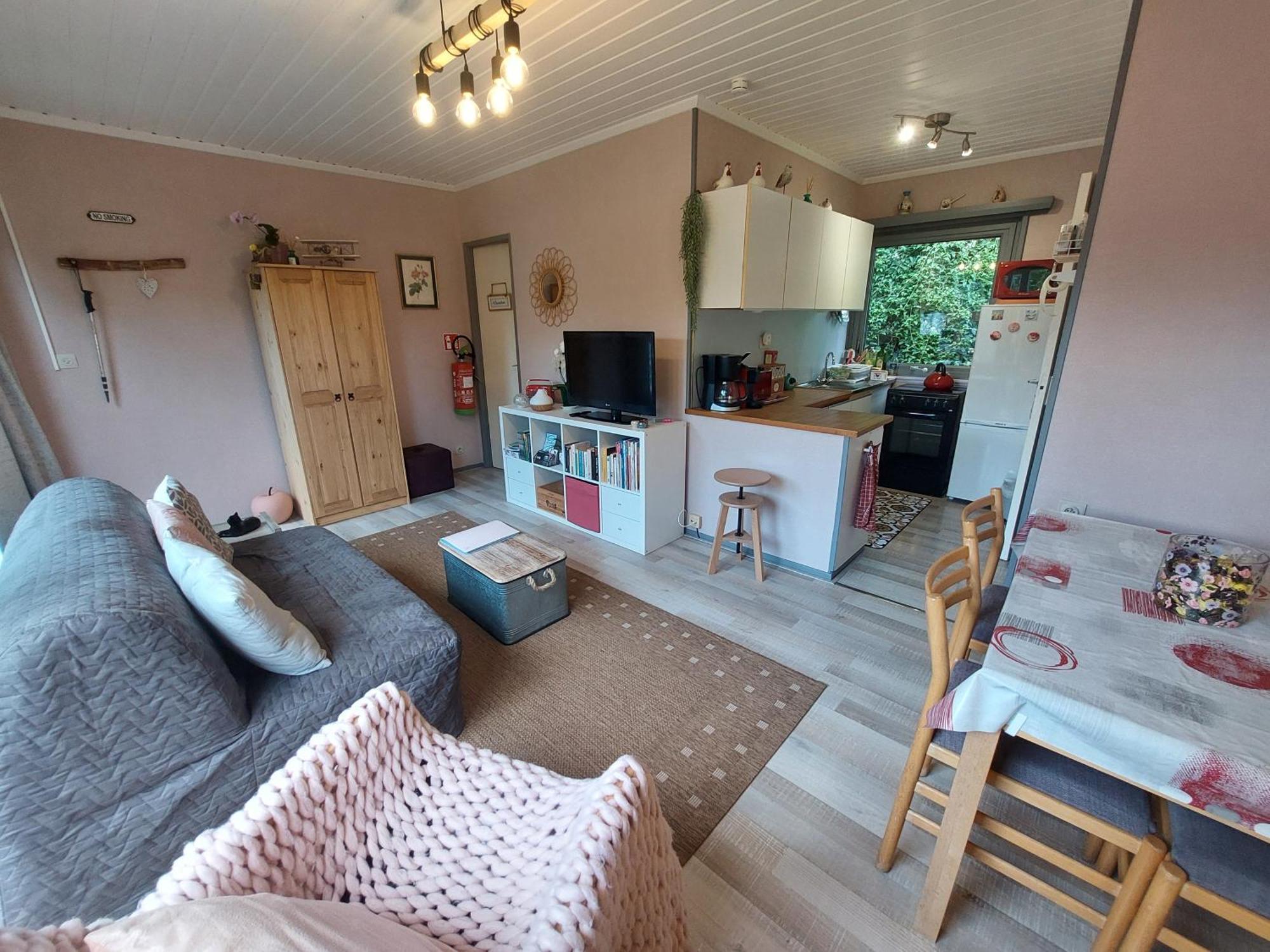 Le Petit Chalet - Bungalow Waulsort Buitenkant foto